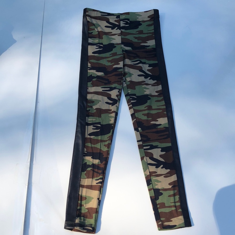 Truly Me Girl Camo Leggings